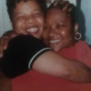 Meet your Posher, Mecheryl